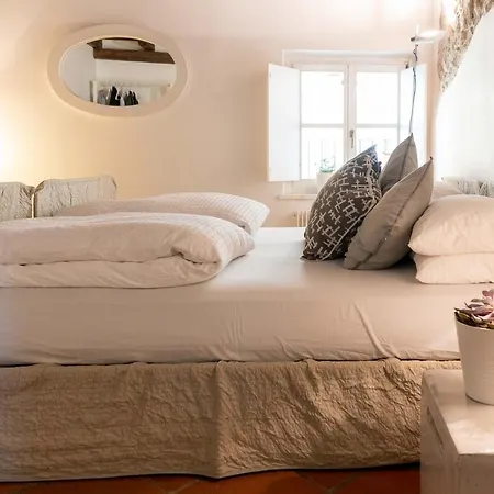 Stop & Sleep On The Hills 3*