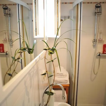 住宿加早餐酒店 Stop & Sleep On The Hills 法加尼亚