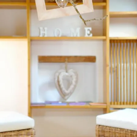 Stop & Sleep On The Hills 住宿加早餐酒店 3*