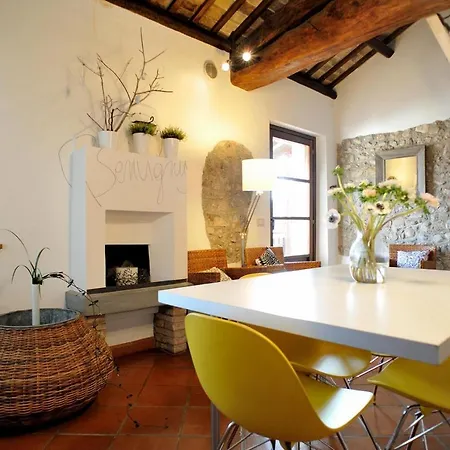 Stop & Sleep On The Hills 住宿加早餐酒店